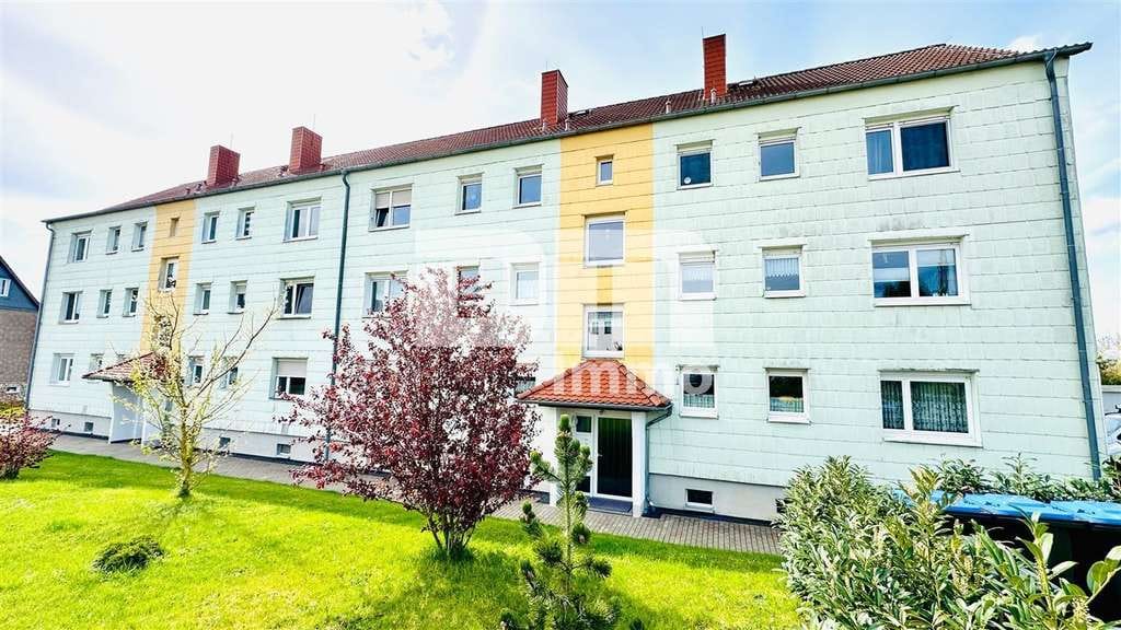 Immobilie in Dingelstädt - Schöne modernisierte 4 Zimmer Wohnung mit Balkon und Garage  - Bild 3