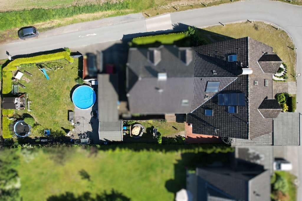 Immobilie in Delbrück - Zweifamilienhaus mit Garten und Garage in Delbrück-Anreppen - Bild 4