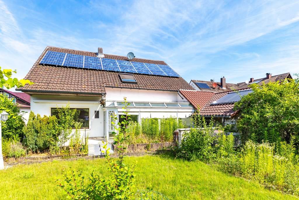 Immobilie in Freigericht - Freigericht-Neuses: Modernisierungsbedürftiges Einfamilienhaus mit tollem Grundstück in ruhiger Lage - Bild 3