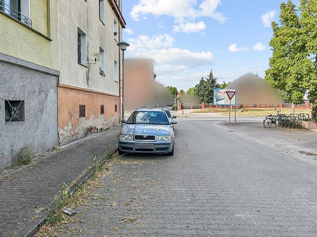 Immobilie in Oschersleben - Attraktives Mehrfamilienhaus mit 4 Wohneinheiten und neuer Heizung in Oschersleben - Bild 1