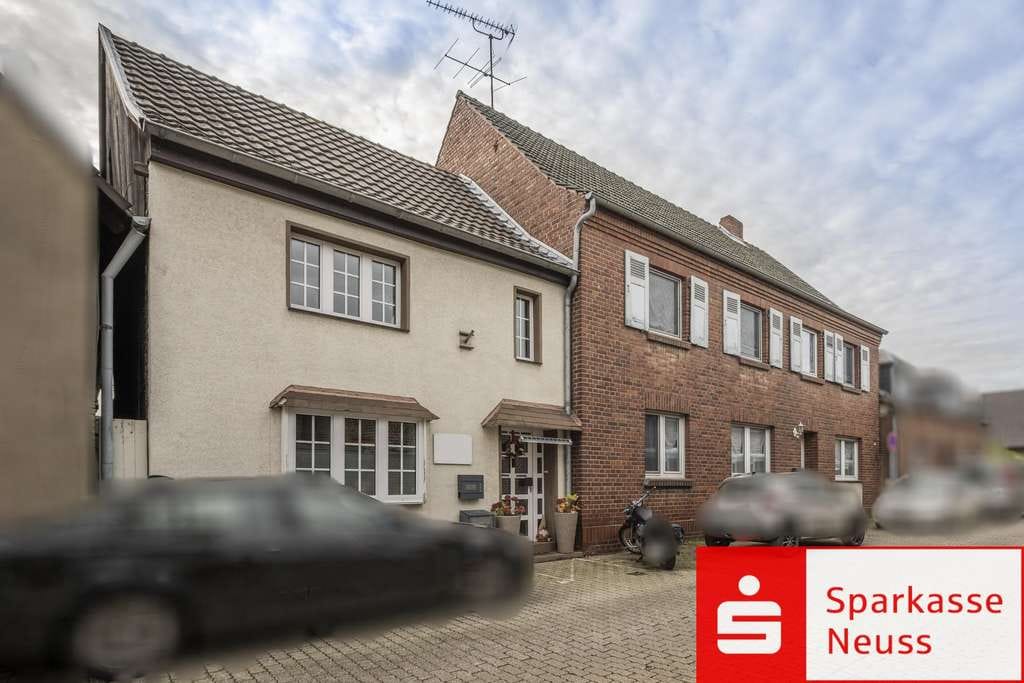 Immobilie in Rommerskirchen - 2 Wohnhäuser + Nebengebäude zur Kapitalanlage - Bild 0