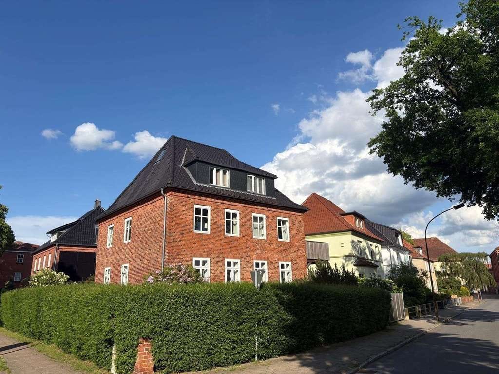 Immobilie in Ludwigslust - Stadtvilla mit Charakter, Charme und Perspektive – seltene Gelegenheit in Bestlage von Ludwigslust - Bild 0