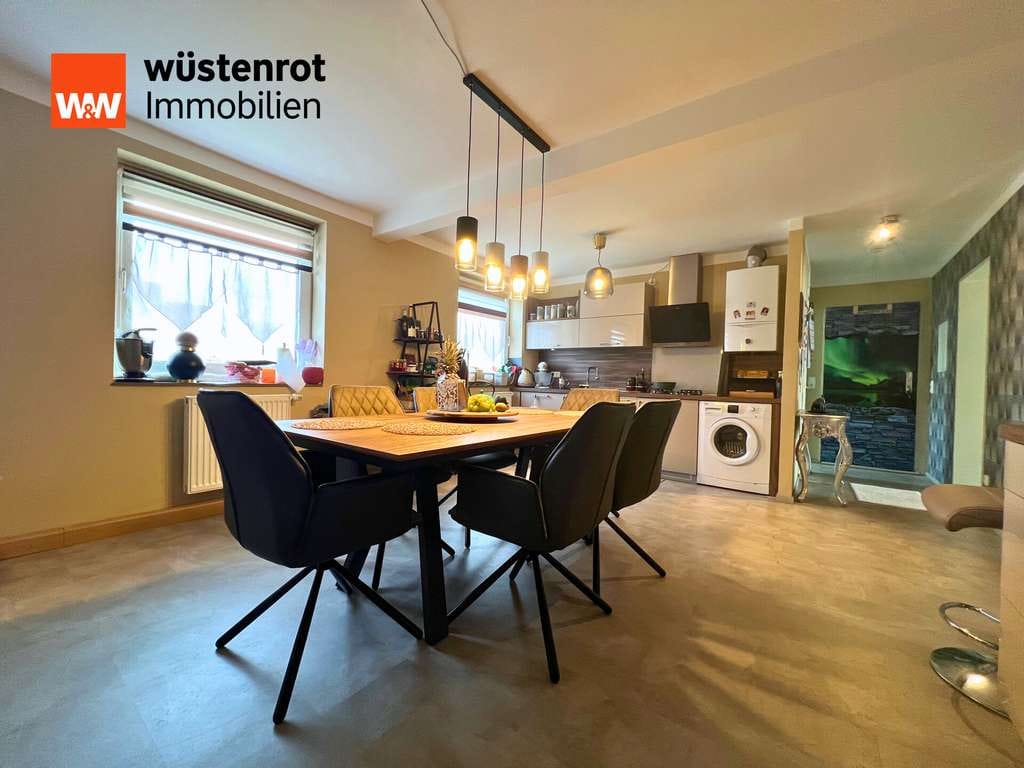 Immobilie in Gau-Algesheim - Helle 2-Zimmer-Wohnung mit Balkon und moderner Einbauküche in zentraler Lage von Gau-Algesheim... - Bild 1