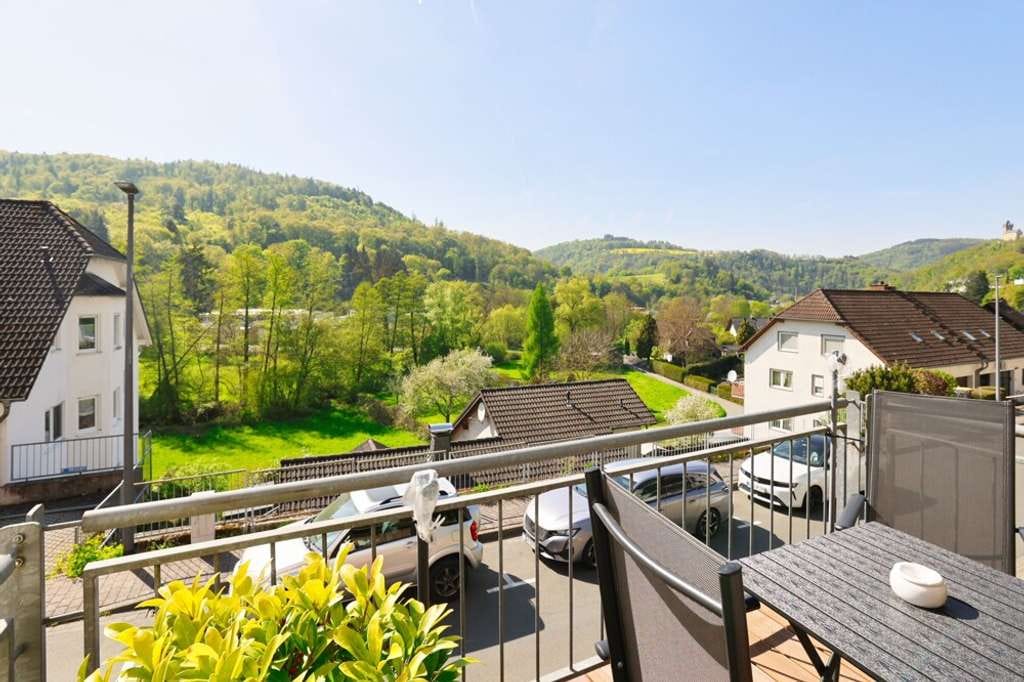 Immobilie in Nassau - Gemütliche 2-ZKB Wohnung mit großem Balkon und Terrasse in ruhiger Lage - Im Mühlbachtal - in Nassau - Bild 1