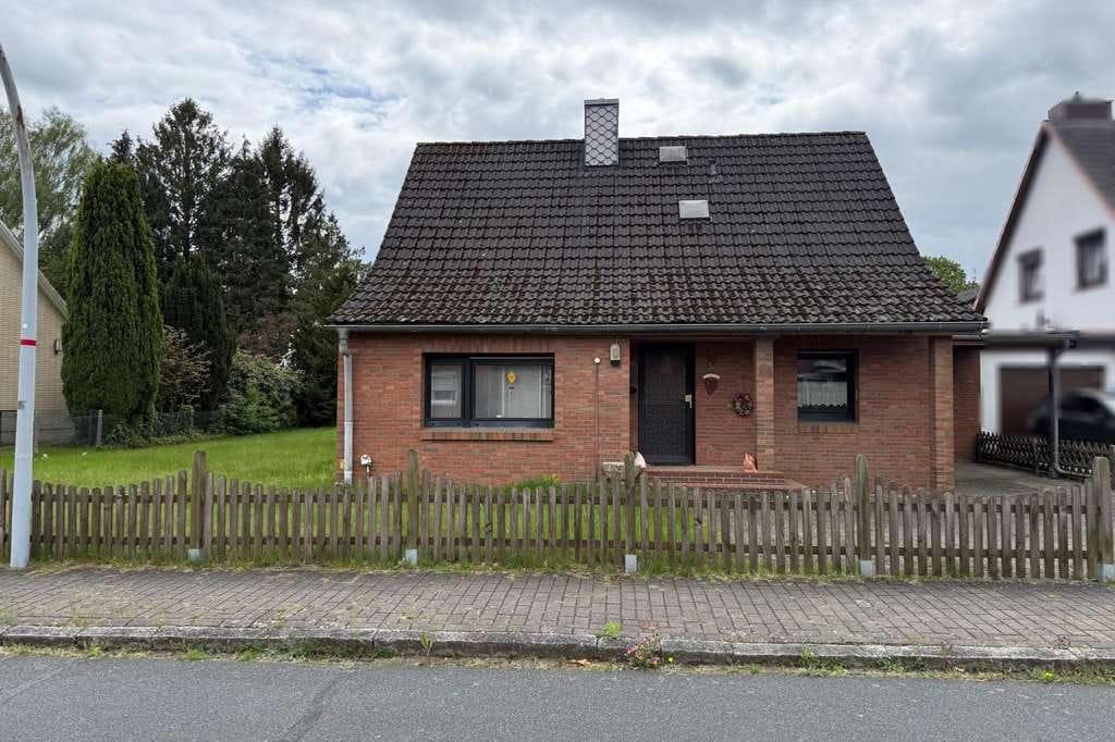 Immobilie in Zeven - Ihr neues Familienprojekt in ruhiger Lage von Zeven - Bild 1