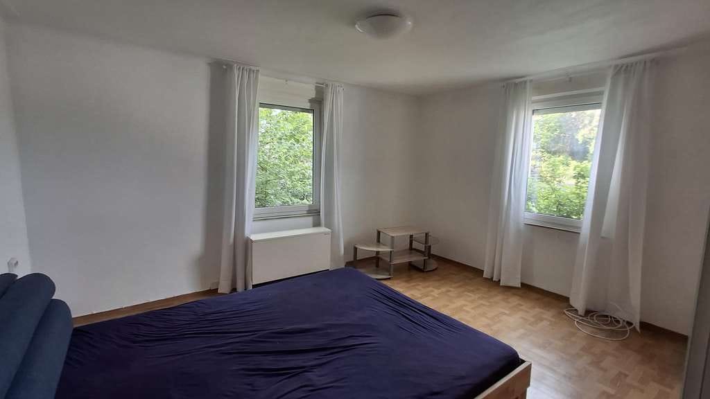 Immobilie in Oberboihingen - Achtung Handwerker: Charmantes Ein-/Zweifamilienhaus in Oberboihingen

 - Bild 3