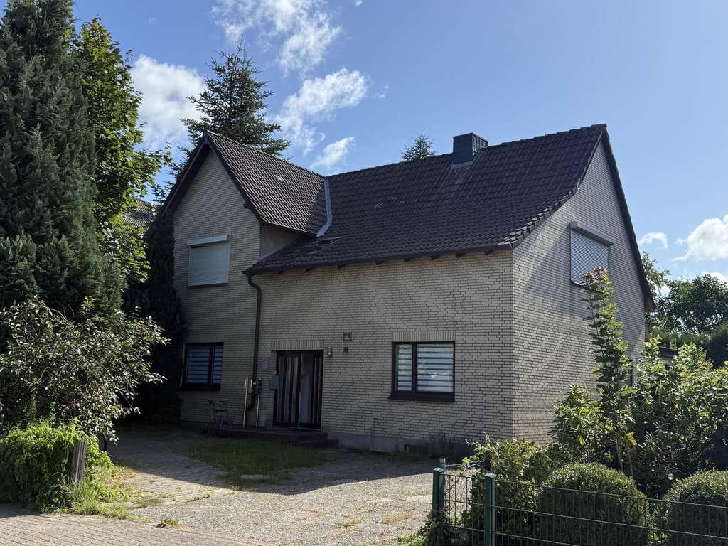 Immobilie in Bargteheide - Kapitalanlage mit Zukunft - Mehrfamilienhaus mit 3 Wohneinheiten in Bargteheide - Bild 0