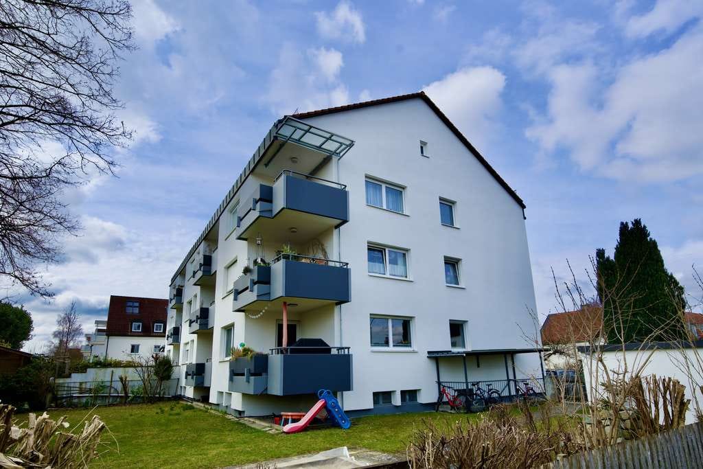 Immobilie in Freising - Großzügige 4-Zimmer Wohnung mit überdachtem Balkon und Einzelgarage (Whg. 6)  - Bild 0