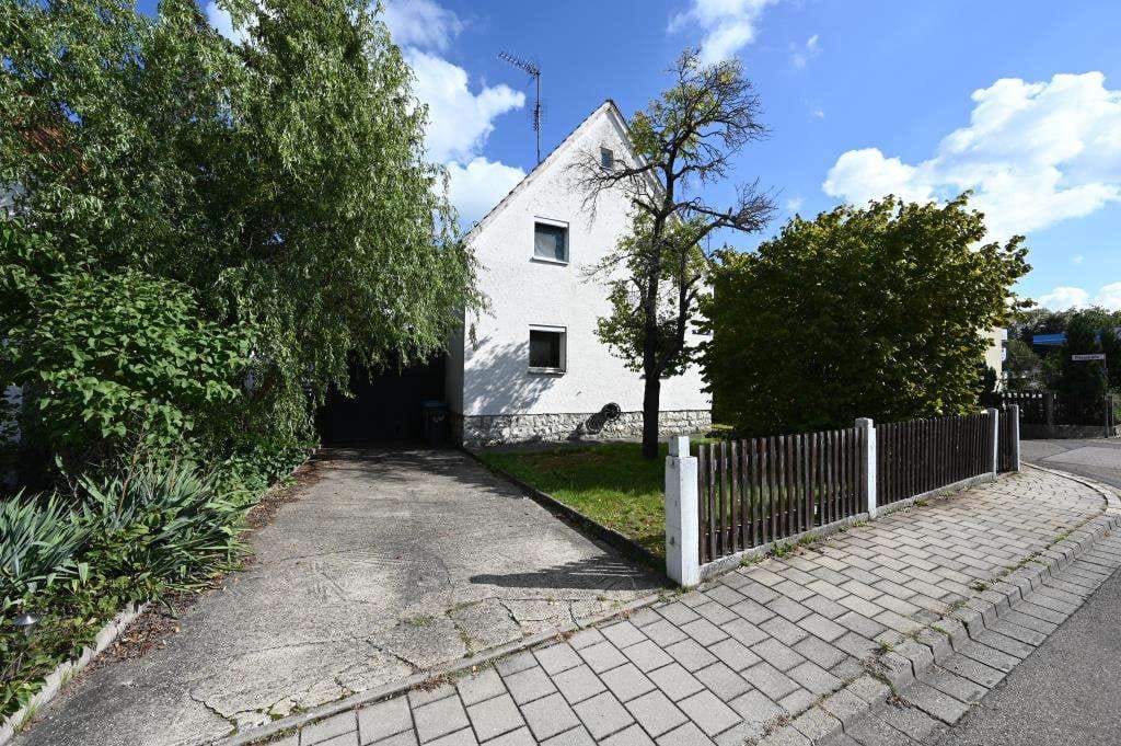 Immobilie in Neumarkt in der Oberpfalz - Stadthaus mit schönem Grundstück!
JETZT Traum vom Eigenheim verwirklichen, 
Neumarkt  - Bild 3