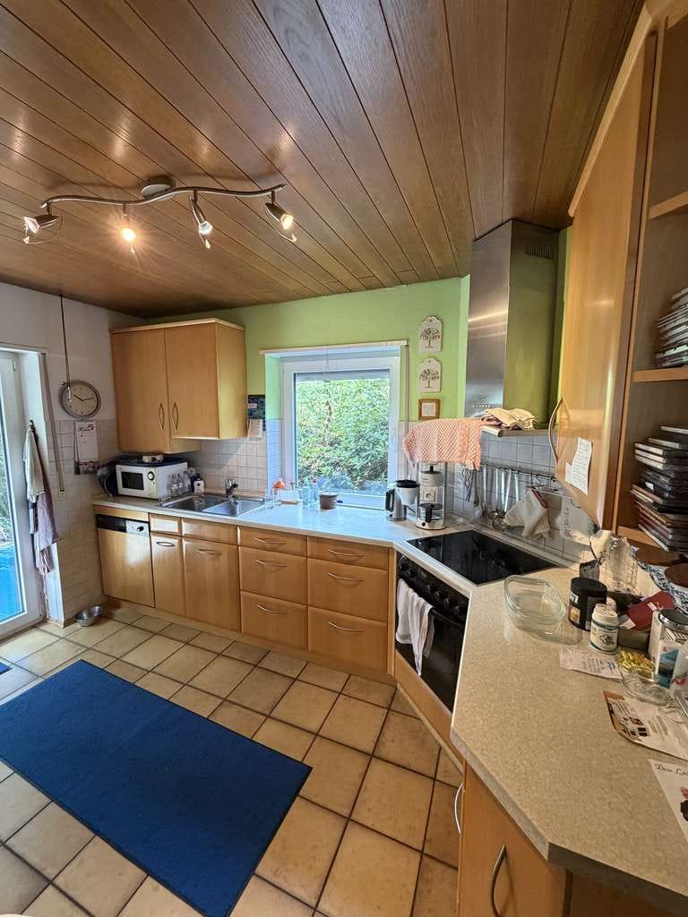Immobilie in Landstuhl - Großzügiges Einfamilienhaus mit Einliegerwohnung, Kamin & großer Terrasse – Haupthaus sofort verfügb - Bild 4