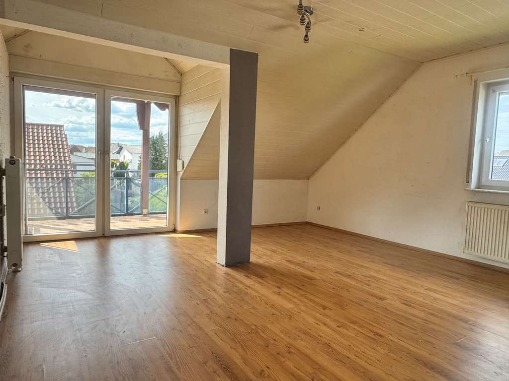 Immobilie in Wölfersheim - Familienfreundliche Maisonettewohnung in Wölfersheim Berstadt, 4 Zimmer, Balkon, Keller, Stellplatz - Bild 2