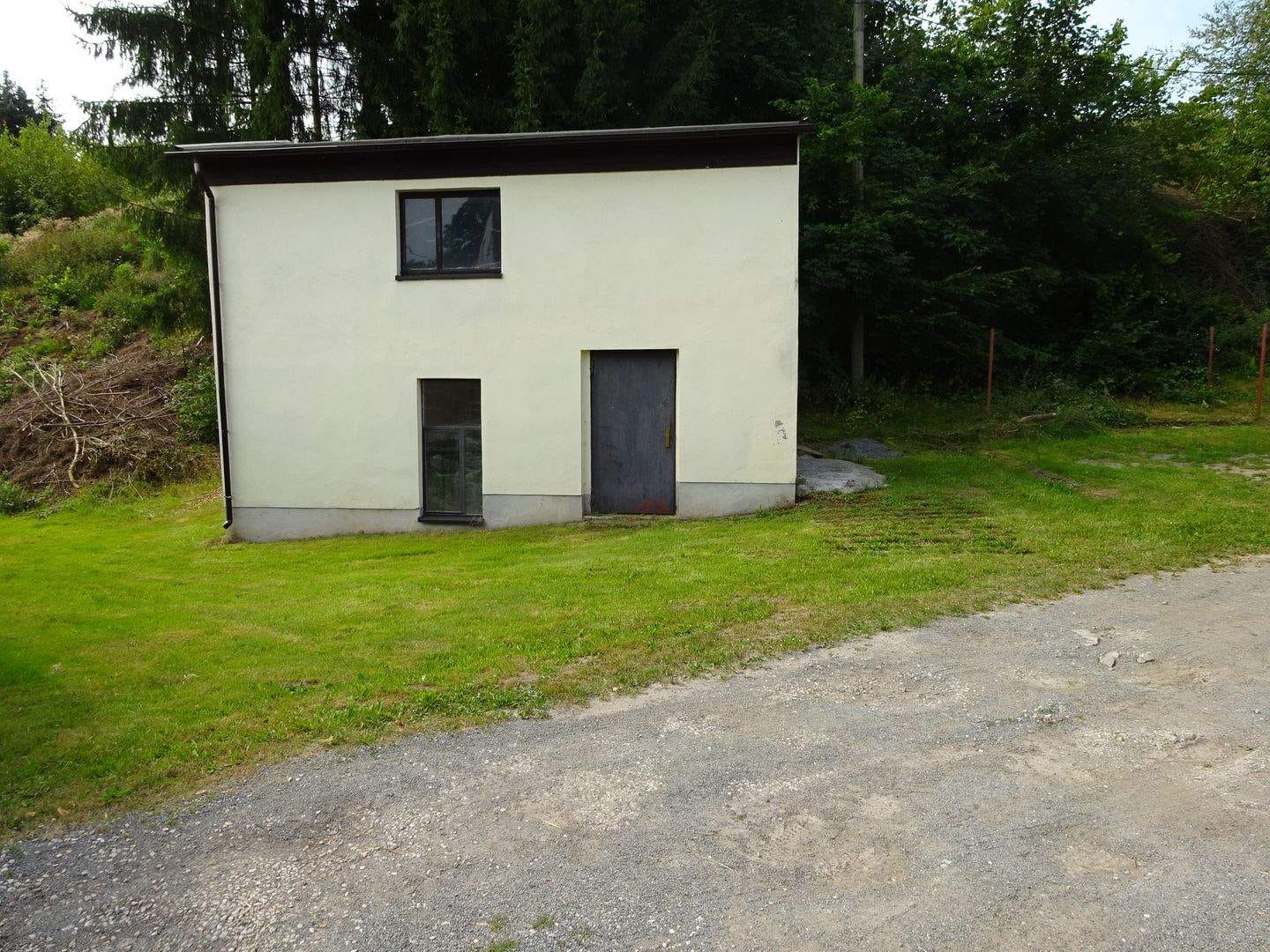 Immobilie in Hartenstein - Ein Haus mit viel Raum für Kreativität zum anpacken. - Bild 1