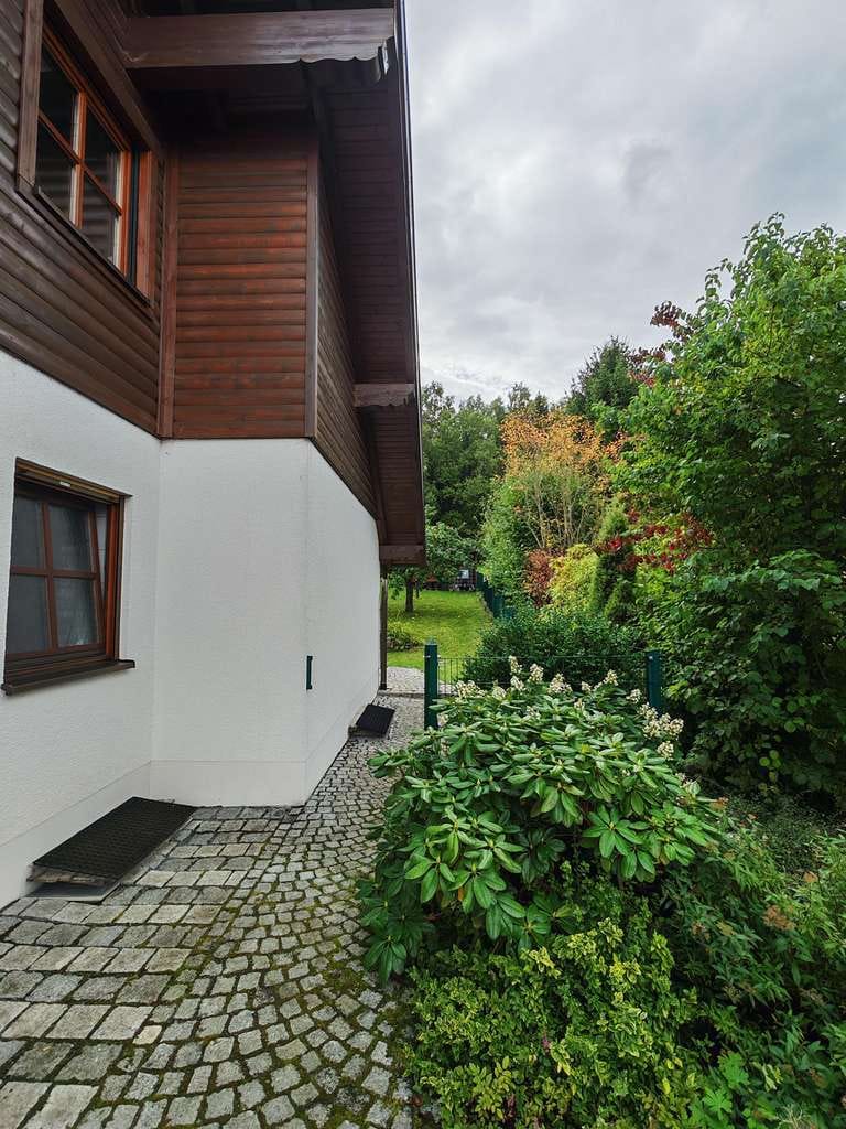 Immobilie in Münchberg - Einfamilienhaus mit Einliegerwohnung und Büroflächen - Bild 4