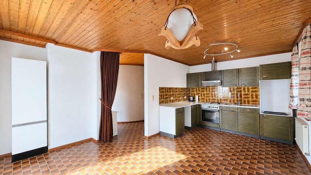 Immobilie in Küssaberg - Großzügiges Einfamilienhaus mit Einliegerwohnung in Bechtersbohl zu verkaufen - Bild 3
