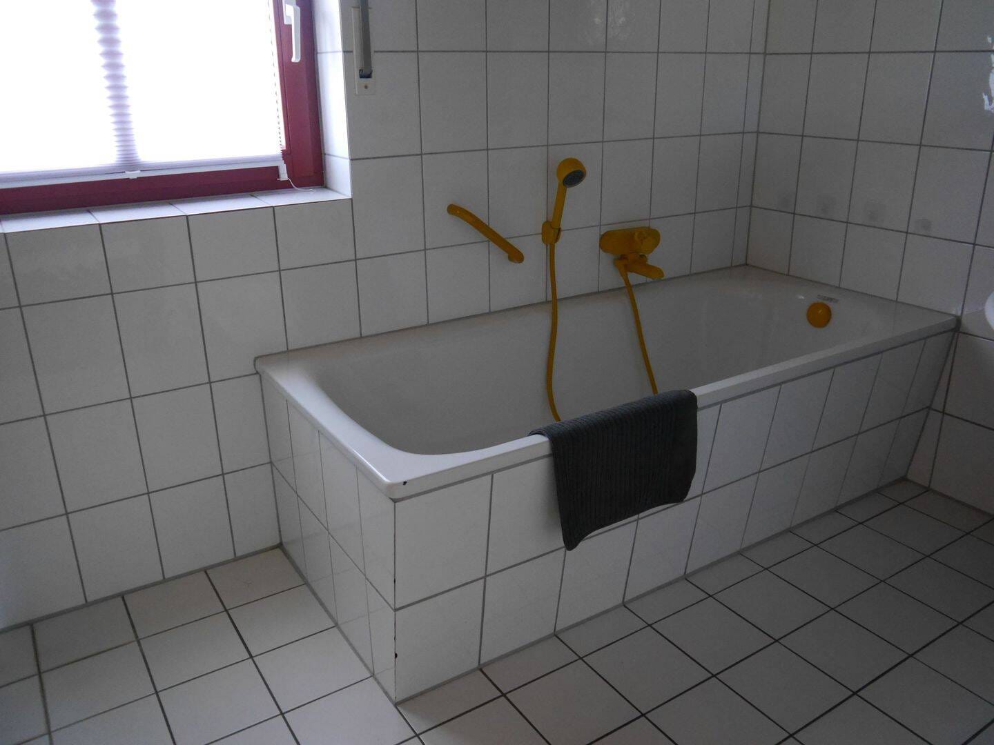 Immobilie in Oberdürenbach - Ein wunderschönes, massiv erbautes Ferienhaus in ländlicher Umgebung - Bild 4