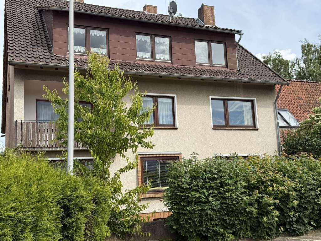 Immobilie in Gieboldehausen - Attraktives Mehrfamilienhaus mit Nebengebäuden zum Kauf in Gieboldehausen - Bild 0
