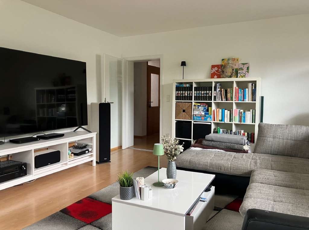 Immobilie in Balzheim - Unabhängig von steigenden Energiekosten! 2-Fam.-Haus mit PV-Anlage, Wärmepumpe & E-Mobilität - Bild 1