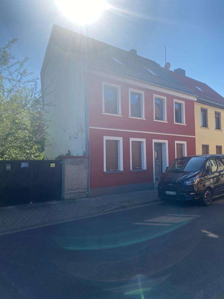 Immobilie in Schönebeck (Elbe) - Ein Haus mit Potenzial in ruhiger Lage nahe Elbe - Bild 1