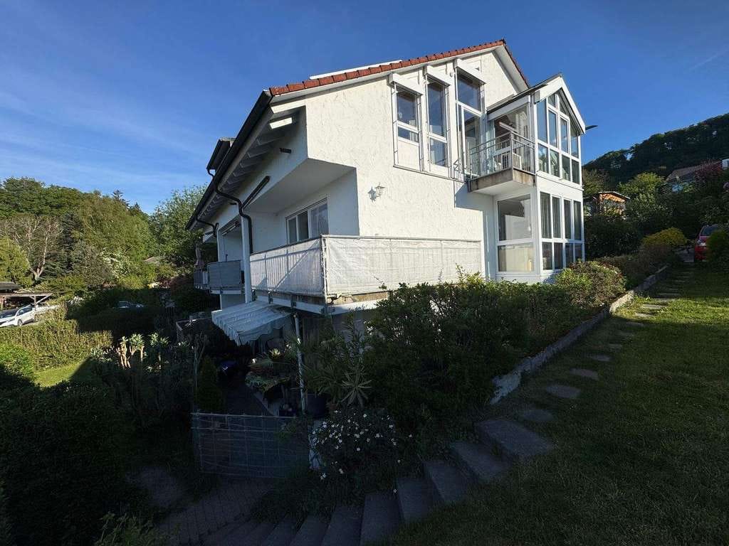 Immobilie in Heiligenberg - Unter dem Schloss Heiligenberg - Sonnige und ruhige 2 ZKB-Wohnung auch für Kapitalanleger - Bild 2