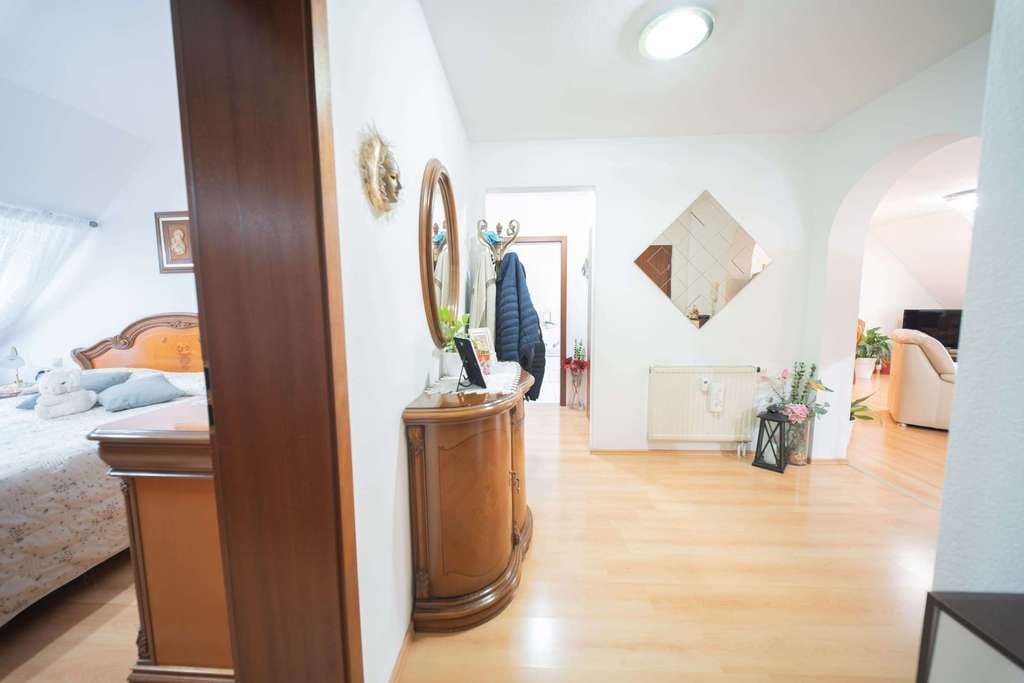 Immobilie in Steinheim an der Murr - Helle, gut geschnittene 3 Zimmer – perfekt für Eigennutzer & Anleger - Bild 0