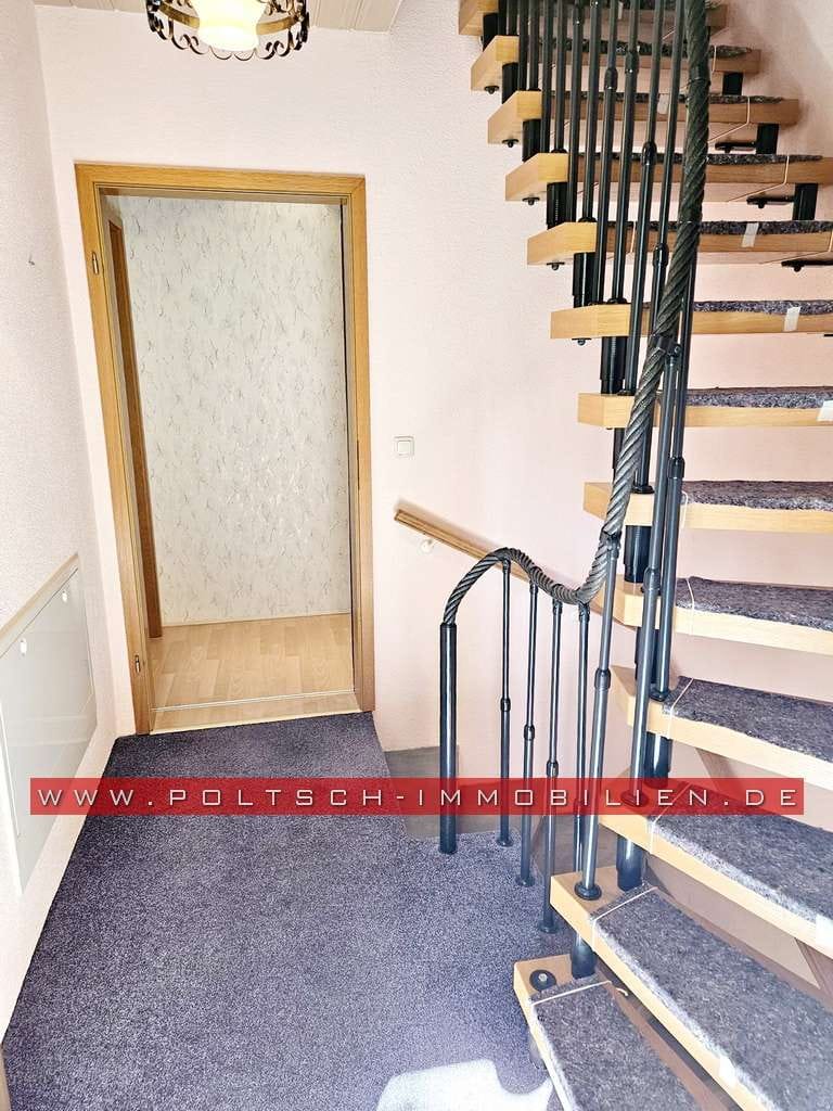 Immobilie in Schwaara - Geräumiges EFH mit Doppelgarage, Keller und Terrasse bei Gera-Aga - Bild 3