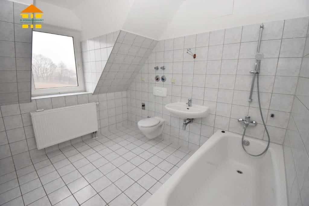 Immobilie in Hartenstein - Moderne, großzügige 2-Raum-Wohnung mit Tageslichtbad und Stellplatz: IHRE neue Kapitalanlage? - Bild 2