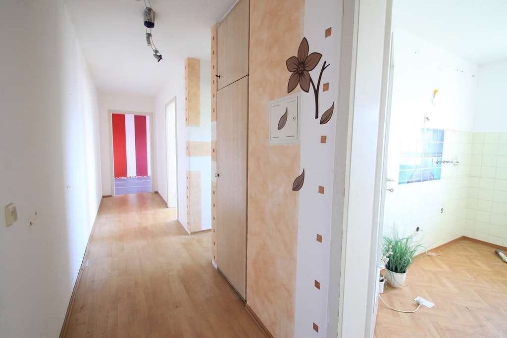 Immobilie in Krumbach (Schwaben) - Zentrumsnahe 3-Zimmerwohnung - Bild 2