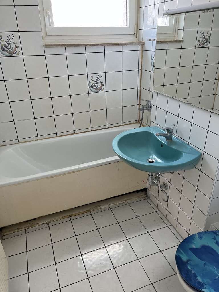 Immobilie in Ronnenberg - + Nähe Stadtbahn / S-Bahn - 3 Zi. ETW m. Loggia u. Lift + - Bild 1