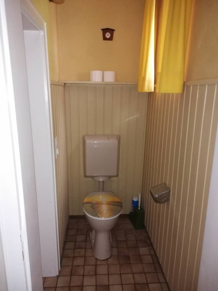 Immobilie in Rügland - Einfamilienhaus mit viel Ausbaupotential - Bild 3