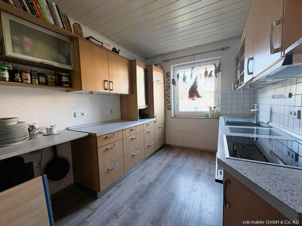 Immobilie in Waldershof - Solides Familienhaus mit Garten und durchdachtem Raumkonzept in Waldershof - Bild 4