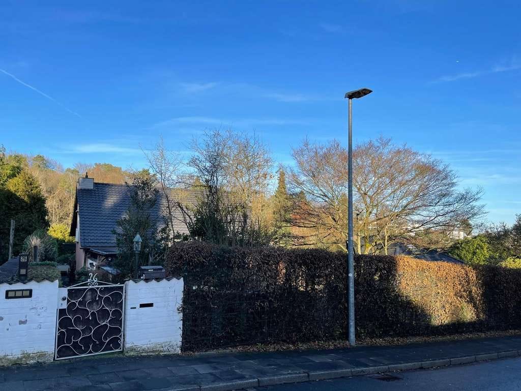 Immobilie in Wachtberg - Großes Familienhaus in ruhiger Wohnlage in Wachtberg-Pech mit großem Grundstück und flexiblem Anbau  - Bild 1