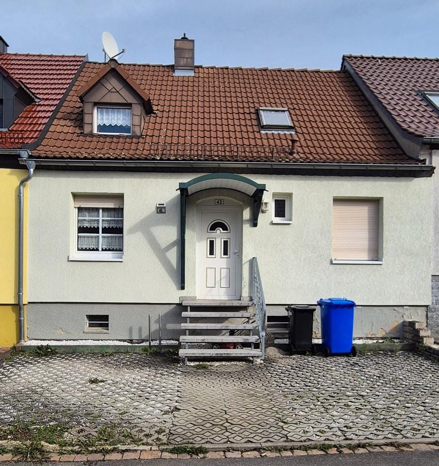 Immobilie in Glauchau - Reihenhaus in der Glauchauer Oberstadt - Bild 0