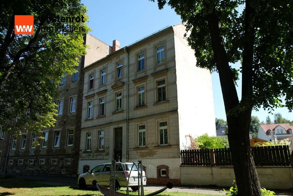Immobilie in Roßwein - Mehrfamilienhaus mit 3 Wohneinheiten auf 350 m² Grundstück in ruhiger Lage von Roßwein - Bild 0