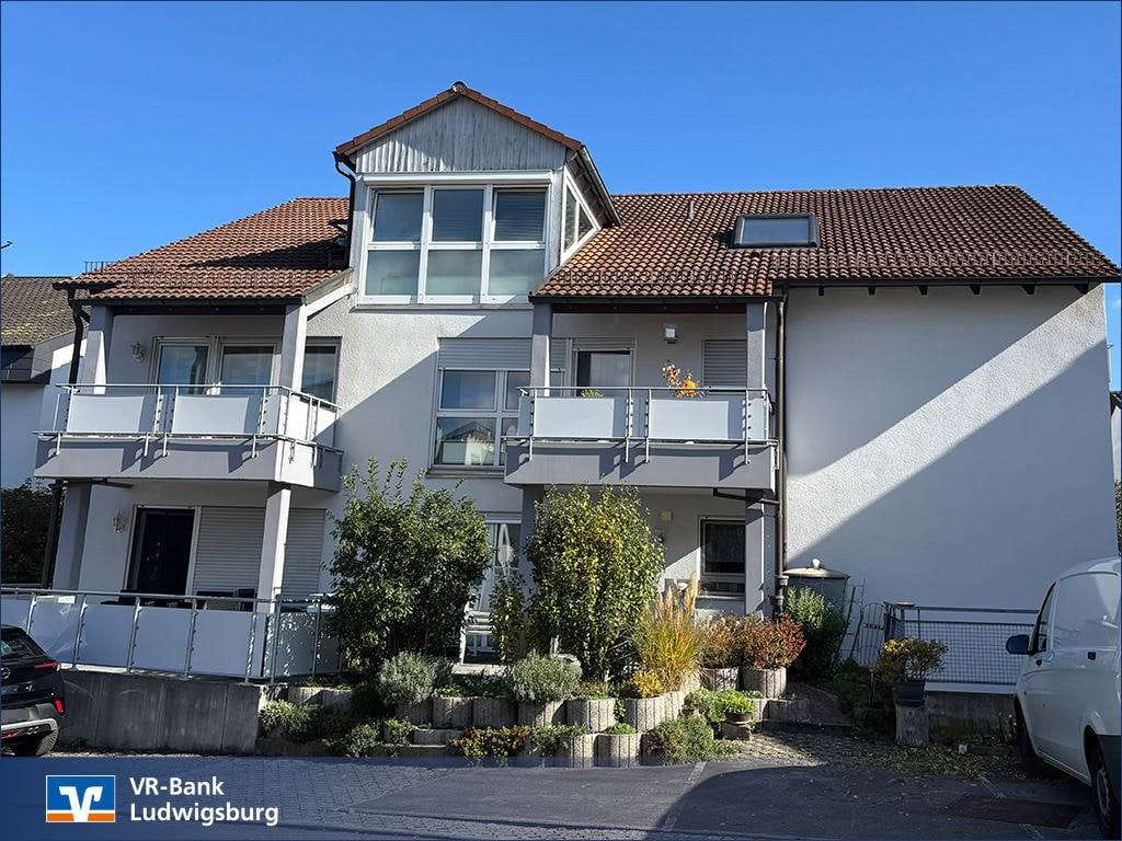 Immobilie in Sersheim - Schicke 2-Zimmer-Wohnung in ruhiger Lage von Sersheim - Bild 0