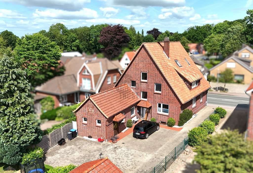 Immobilie in Cadenberge - NEUER PREIS – MEHRFAMILIENHAUS IN CADENBERGE - Bild 1