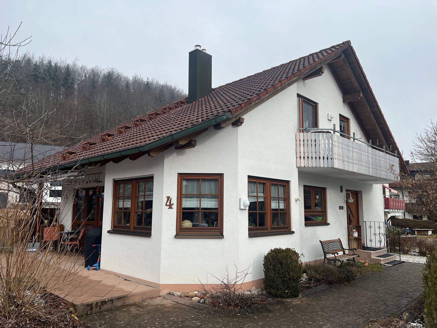 Immobilie in Geisingen - Familienfreundliches Haus mit Balkon und großer Terrasse in Geisingen - Bild 0