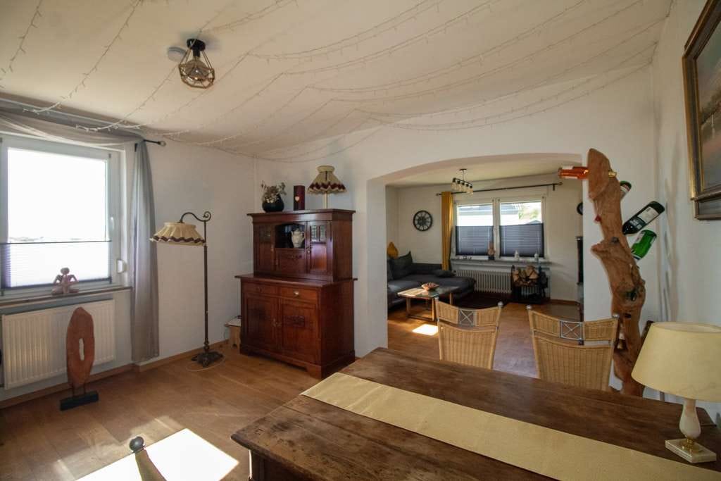 Immobilie in Kirchwald - Modernes Familienglück in Kirchwald - ruhiges Wohnen auf großem Grundstück - Bild 1