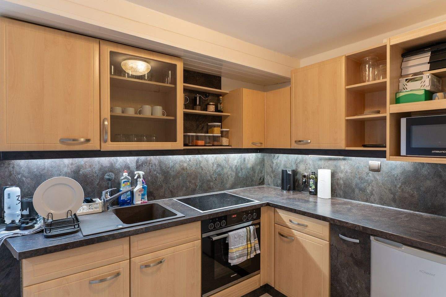 Immobilie in Grassau - Offenes und Apartes Wohnen im Souterrain-Stil - Bild 4