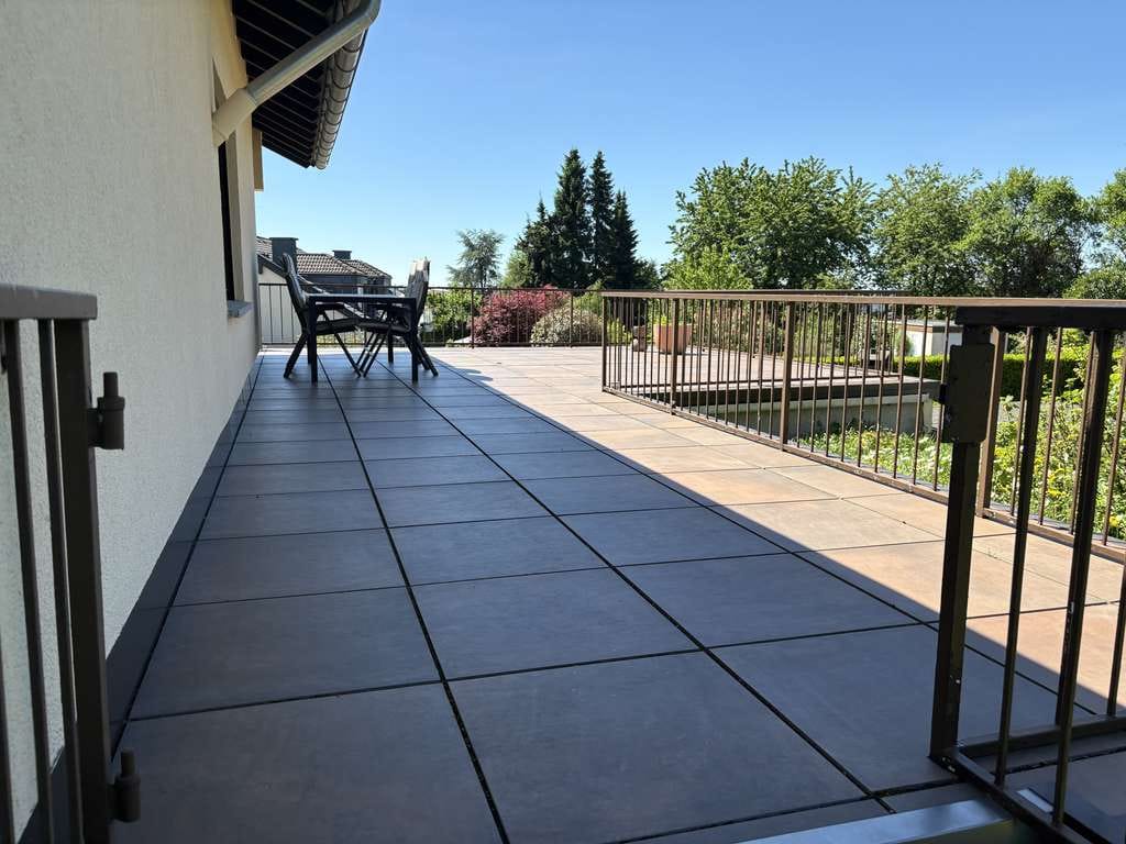 Immobilie in Ehlscheid - Ein Haus, das begeistert: Großzügiges Eckhaus mit Traum-Wohnbereich & XXL-Terrasse - Bild 3