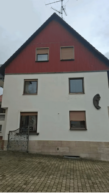 Immobilie in Rauhenebrach - Mehrfamilienhaus in Rauhenebrach, OT - Bild 0