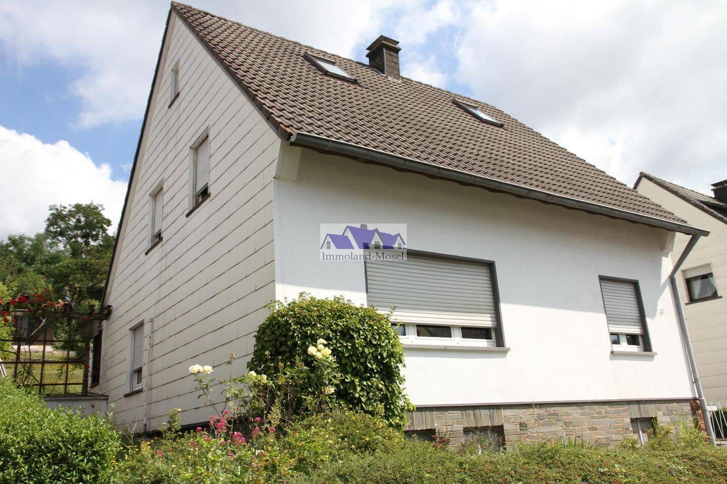 Immobilie in Schweich - Einfamilienhaus in Schweich in Top-Lage mit Sicht über die Stadt bis in den Hunsrück - Bild 2