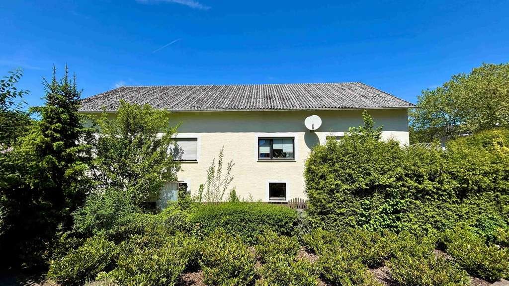 Immobilie in Bad Driburg - Wohnhaus mit Entwicklungspotenzial - Bild 3