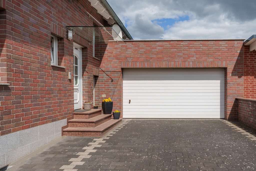 Immobilie in Großholbach - Großes Wohnhaus mit Grundstück und Garage in ruhiger Lage! - Bild 3