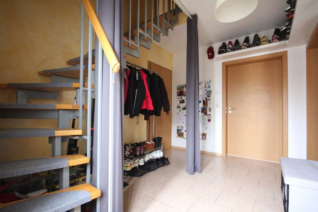 Immobilie in Wustermark - Schönes Einfamilienhaus mit neuer Luft-Wärmepumpe in sehr ruhiger Wohnlage - Bild 3