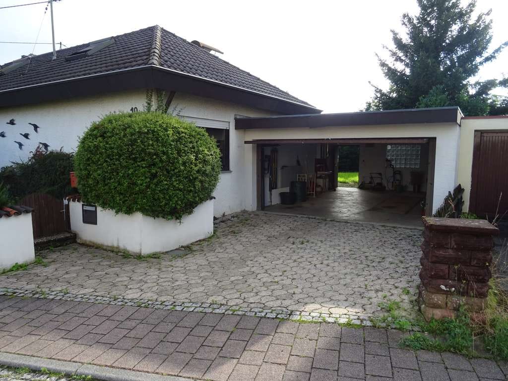 Immobilie in Erdmannhausen - Geräumiges Einfamilienhaus in Erdmannhausen in Top Lage - PROVISIONSFREI  - Bild 3