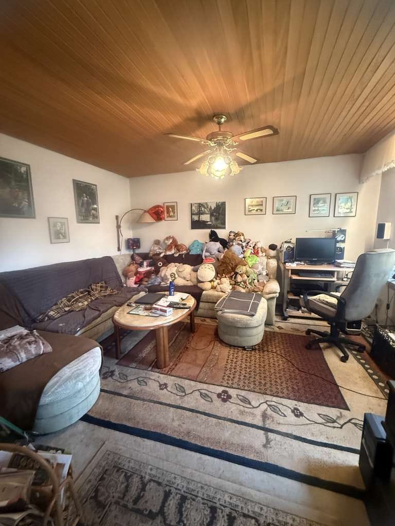 Immobilie in Schmalfeld - Großzügiges Einfamilienhaus auf ca. 1.400 m² Grundstück mit viel Potenzial - Bild 4