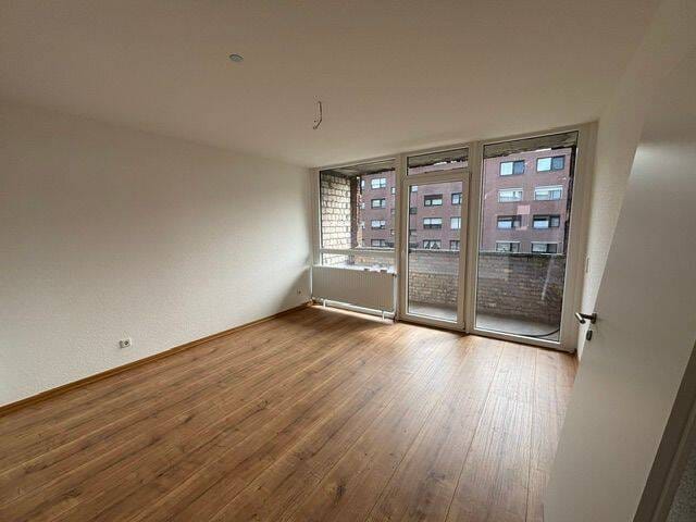 Immobilie in Neukirchen-Vluyn - Helle, renovierte 3-Zimmer Wohnung mit Balkon in Neukirchen-Vluyn - Bild 2