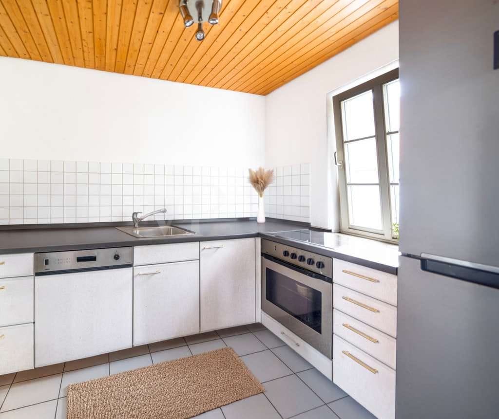 Immobilie in Holzgerlingen - Liebhaberobjekt - Wohn- und Geschäftshaus im Fachwerkstil - Bild 3