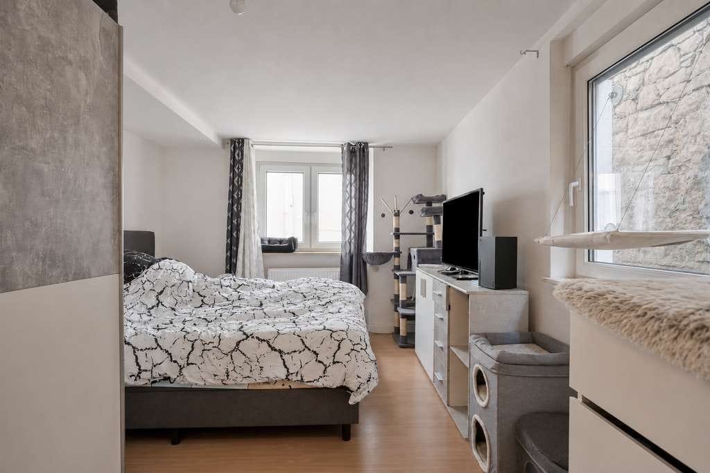 Immobilie in Weinsheim - Ein Haus mit Geschichte – zwei Wohnungen, viele Möglichkeiten im idyllischen Weinsheim - Bild 4