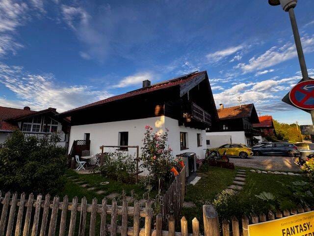 Immobilie in Edling - frisch kernsaniertes Einfamilienhaus - Energieeffizienz trifft Wohnkomfort - Bild 3